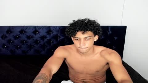 zanxley_ online show from February 2025 07:31:02 PM