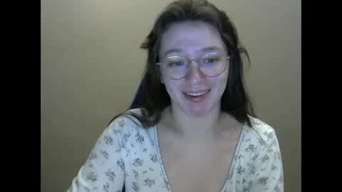 Snapshot of zara_golden chatting on February 2025 02:57:02 AM chaturcum online show from February 2025 02:57:02 AM