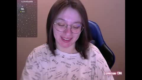 Snapshot of zara_golden chatting on March 2025 02:25:01 AM chaturcum online show from March 2025 02:25:01 AM