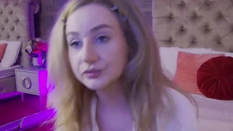 ZaraBlair online show from June 2026 01:28:01 PM