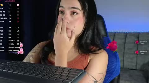 zaradames_ online show from April 2026 02:17:02 AM