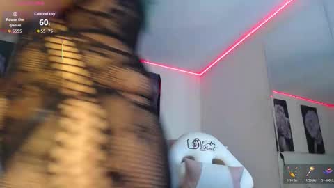 Zarah online show from March 2026 12:30:01 PM