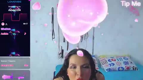 Snapshot of zaraluxx chatting on August 2026 01:16:02 AM zaraluxx online show from August 2026 01:16:02 AM