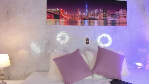 ZaraQuiinn online show from December 2025 03:08:01 PM