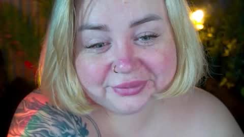 Lola online show from November 2025 06:51:02 AM