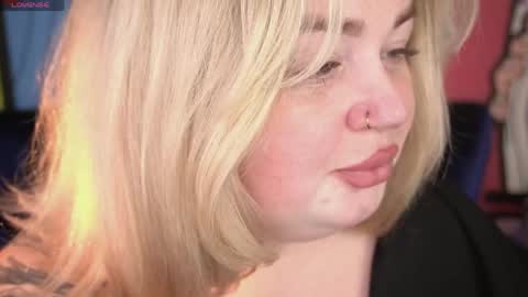 Lola online show from March 2026 07:58:01 PM