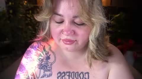 Lola online show from July 2026 07:16:01 PM