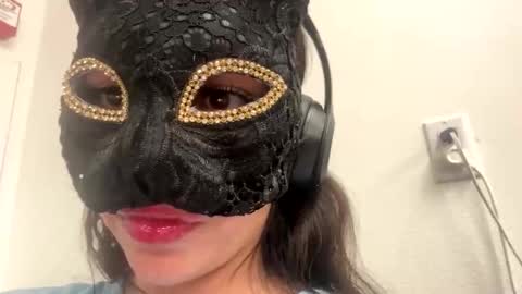 zarayaa_v online show from February 2026 02:56:01 AM