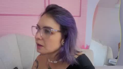 Snapshot of zarcasutra_t chatting on June 2026 12:46:02 PM Isabella online show from June 2026 12:46:02 PM