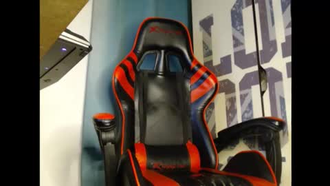 Snapshot of zarco_fit9 chatting on November 2025 04:22:02 AM Zarco online show from November 2025 04:22:02 AM