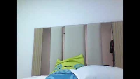 Snapshot of zarco_fit9 chatting on January 2026 05:32:02 AM Zarco online show from January 2026 05:32:02 AM