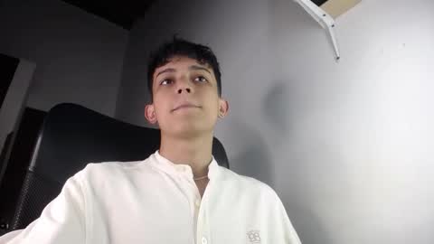 Snapshot of zarekneo chatting on September 2025 07:14:01 PM Zarek online show from September 2025 07:14:01 PM