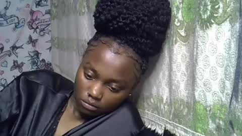 Snapshot of zarinamarlin chatting on June 2026 08:48:01 AM zarinamarlin online show from June 2026 08:48:01 AM