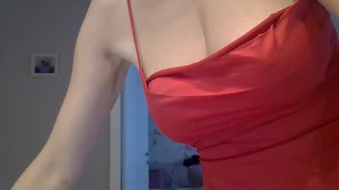 Zarina Swift online show from November 2025 04:56:02 AM