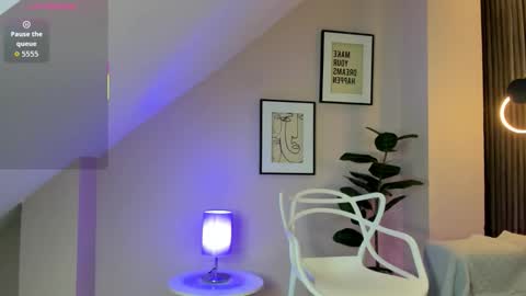 Snapshot of zary_saenz chatting on January 2026 12:08:02 PM Zary online show from January 2026 12:08:02 PM