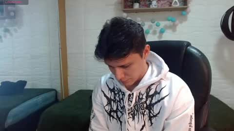 zayn_clausen online show from May 2026 05:39:01 PM