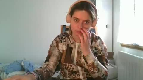 Snapshot of zazbella chatting on March 2026 08:20:01 AM zazbella online show from March 2026 08:20:01 AM