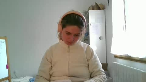 Snapshot of zazbella chatting on March 2026 07:35:02 AM zazbella online show from March 2026 07:35:02 AM