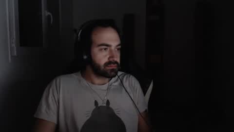 Snapshot of zazou3113 chatting on January 2025 09:22:01 PM Grizzly Bear online show from January 2025 09:22:01 PM