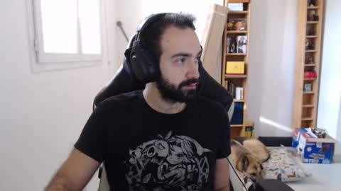 Snapshot of zazou3113 chatting on January 2025 12:37:02 PM Grizzly Bear online show from January 2025 12:37:02 PM