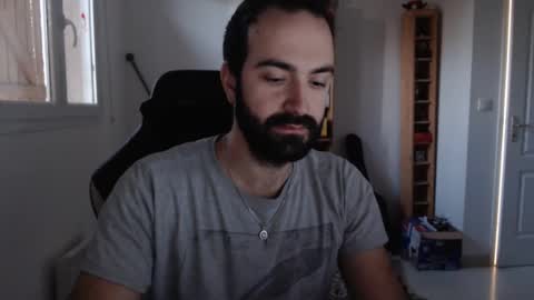 Snapshot of zazou3113 chatting on February 2025 04:43:01 PM Grizzly Bear online show from February 2025 04:43:01 PM