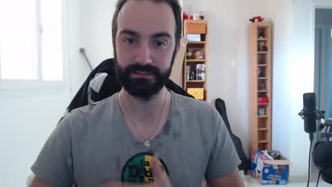 Snapshot of zazou3113 chatting on February 2025 08:56:02 AM Grizzly Bear online show from February 2025 08:56:02 AM