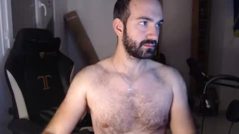 Snapshot of zazou3113 chatting on March 2025 06:43:02 PM Grizzly Bear online show from March 2025 06:43:02 PM