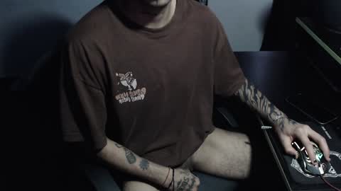 Snapshot of zeldrissss chatting on January 2025 02:19:01 PM Zeldris online show from January 2025 02:19:01 PM