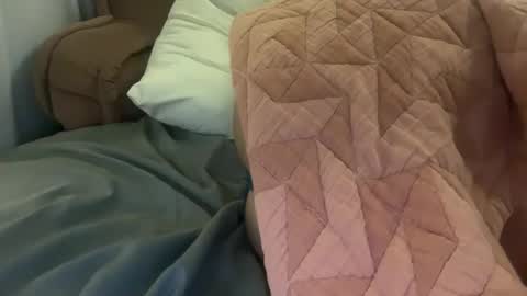 Snapshot of zellaxobella chatting on October 2025 05:51:02 AM zellaxobella online show from October 2025 05:51:02 AM