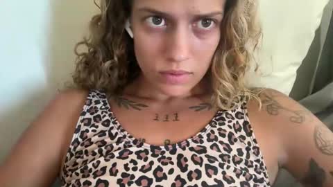 Snapshot of zellaxobella chatting on March 2026 07:52:01 PM zellaxobella online show from March 2026 07:52:01 PM