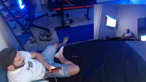 Snapshot of zen_dick_pix chatting on December 2025 01:10:01 AM zen_dick_pix online show from December 2025 01:10:01 AM