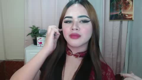 Snapshot of zendaya_amore chatting on December 2024 07:32:02 PM Zendaya online show from December 2024 07:32:02 PM