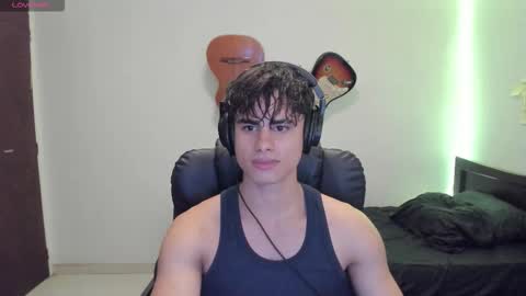 Snapshot of zenhzu chatting on November 2025 10:43:02 PM zenzhu online show from November 2025 10:43:02 PM