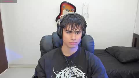 zenzhu online show from November 2025 04:38:02 PM