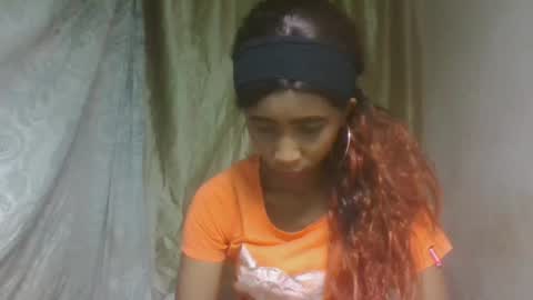 zeolineess online show from November 2025 12:48:02 PM