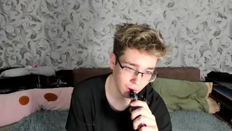 Ethan online show from May 2026 02:42:02 AM