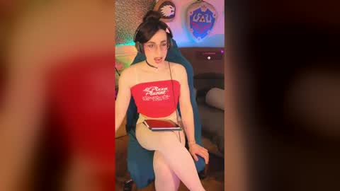 Snapshot of zesty_peach chatting on May 2026 06:34:02 PM zesty_peach online show from May 2026 06:34:02 PM