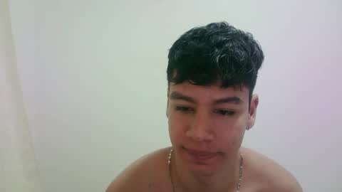 Snapshot of zeus_183 chatting on December 2025 09:18:01 AM zeus_183 online show from December 2025 09:18:01 AM