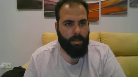 Zeus online show from March 2025 06:40:02 PM