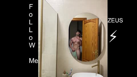 Snapshot of zeusoctavian chatting on March 2026 01:28:01 PM Zeus Octavian online show from March 2026 01:28:01 PM