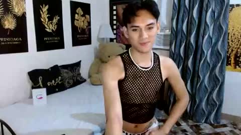 zavier skinny asian online show from December 2025 11:24:02 PM