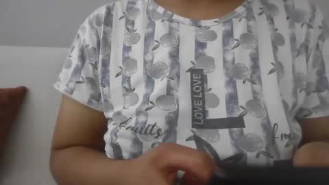 Snapshot of zeyzeysuuuu chatting on October 2025 09:21:02 AM zeyzeysuuuu online show from October 2025 09:21:02 AM