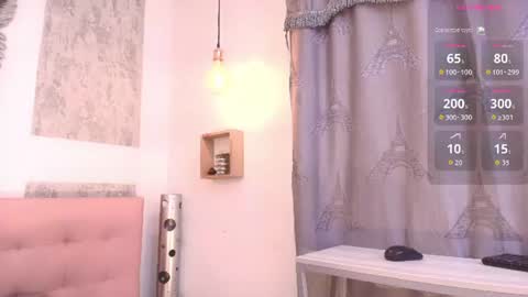 ZHAMIRA  ANDRES online show from July 2026 08:33:01 PM