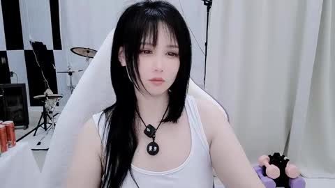 Snapshot of zhen0 chatting on April 2026 04:43:02 PM zhen online show from April 2026 04:43:02 PM