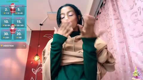 Zia Green online show from December 2024 12:08:02 PM