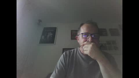 Zippi online show from October 2025 04:18:02 PM