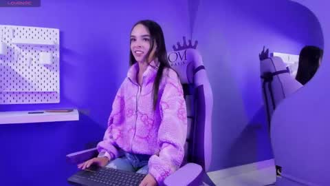 Snapshot of zoe_444_ chatting on March 2026 04:18:01 AM Zoe online show from March 2026 04:18:01 AM