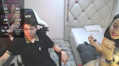 ZOE AND JACK online show from May 2026 08:15:02 PM