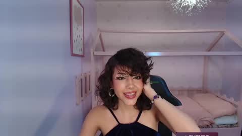 Snapshot of zoe_ch_ chatting on January 2025 09:58:02 PM zoe_ch_ online show from January 2025 09:58:02 PM