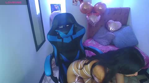 Z O E online show from February 2025 08:53:01 PM